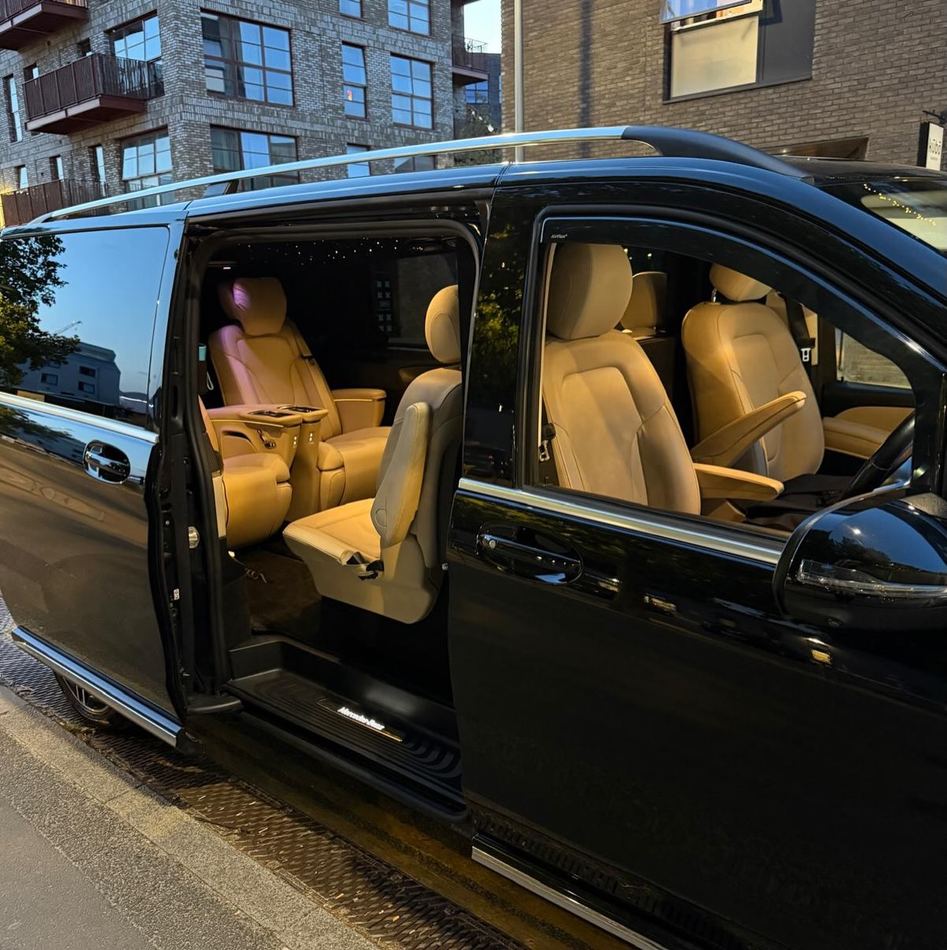Mercedes V-Class of Positano Limo Service, photo 4